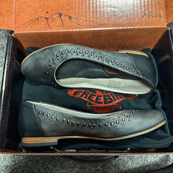 Freebird’s Blossom size 9 - Picture 4 of 6